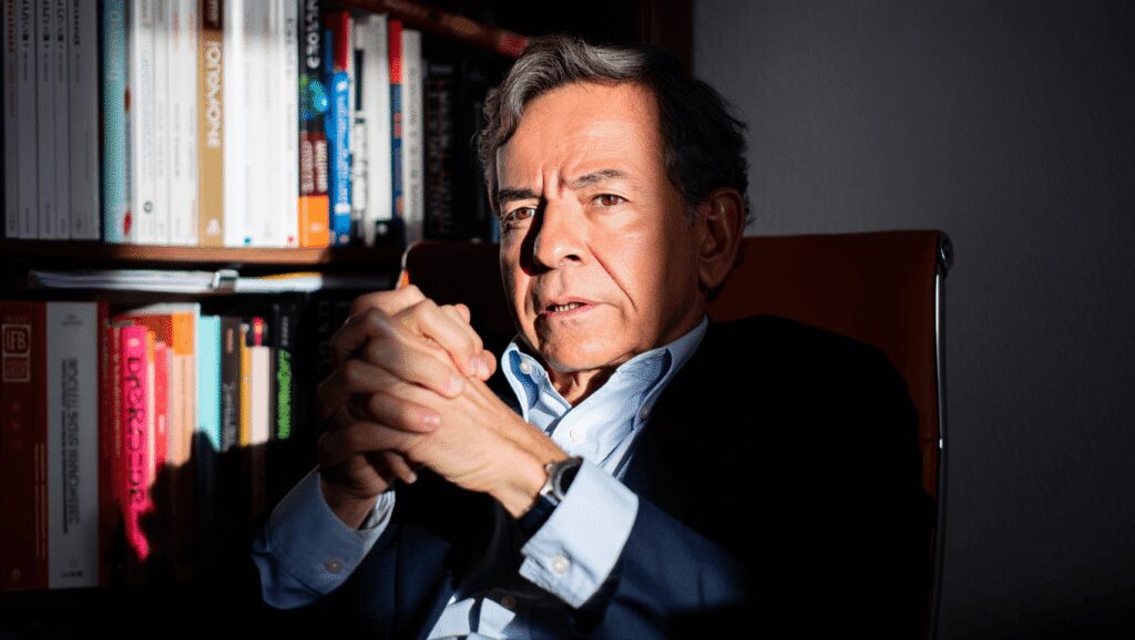 Ce que révèle le psychanalyste Gabriel Rolón sur
le lien entre bonheur et bonne santé