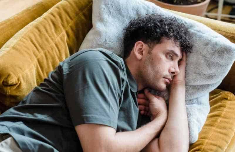 Impossible de dormir tellement je tousse : que faire pour calmer la toux ? Caratello